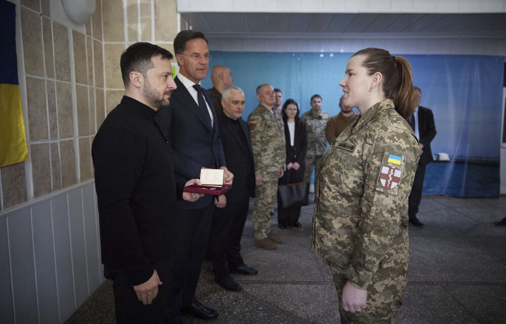 Megszavazta a hadiállapot és a mozgósítás meghosszabbítását az ukrán parlament