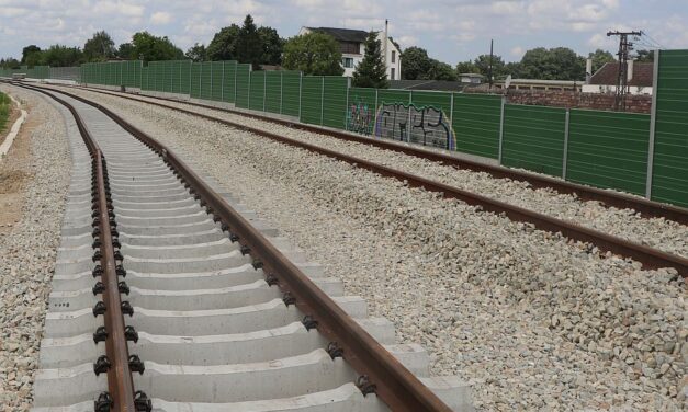 Elindult a Belgrád-Budapest vasútvonal tesztüzeme a magyar szakaszon