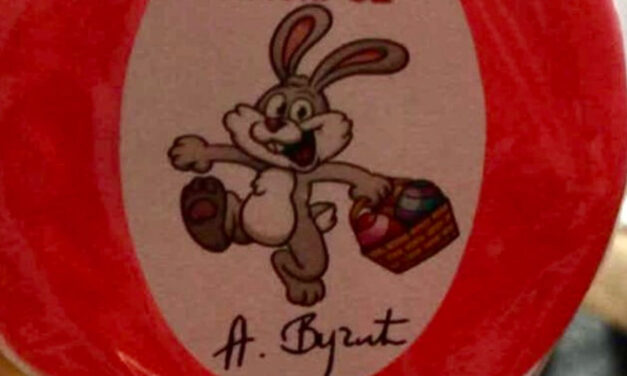 Ki ajándékozta az ovisoknak az elnök aláírásával ellátott húsvéti nyalókát?