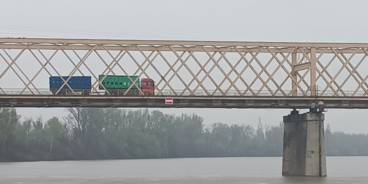 Második világháborús lövedékeket találhattak a zentai kikötőben