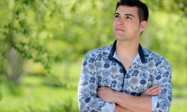 Hogyan nyerheti vissza önbizalmát a hajbeültetés által?