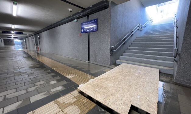 Még mindig áll a víz a szabadkai vasútállomás aluljárójában