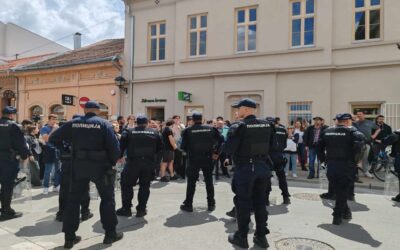 Kellemetlen fogadtatásban részesült a miniszterelnök első újvidéki látogatásán
