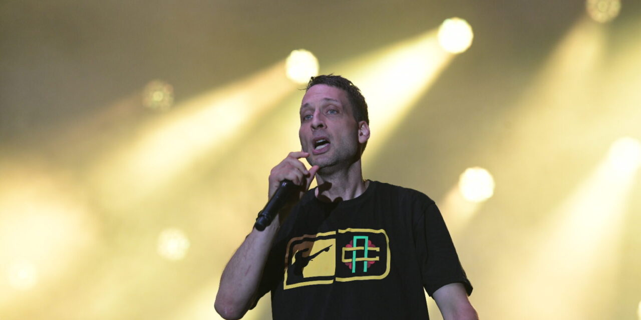 Hátulról támadtak a szabadkai rendezvényen fellépő zenekar tagjaira