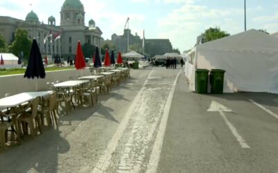 Ideje megkeresnünk az országot, ami elveszett félúton a parlament és Ćacilend között