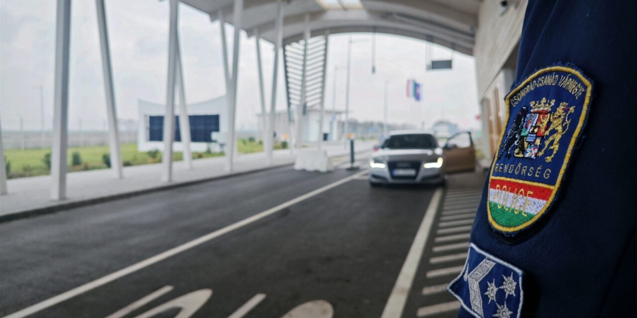 Októbertől digitálisan rögzítik az adatokat, jövőre jöhet a hét eurós vízum