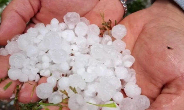 Üveggolyó nagyságú jégszemek estek Vajdaságban