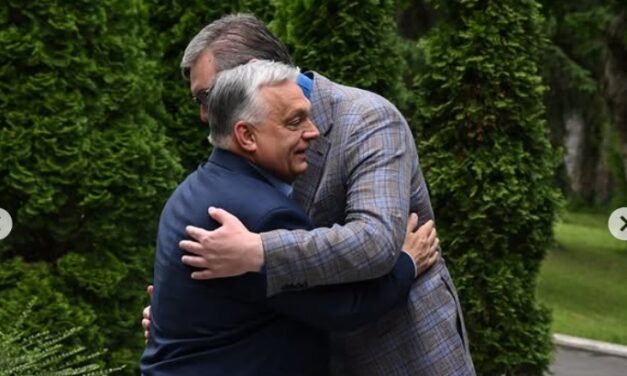 SRCE: Mit keresett itt valójában Orbán?