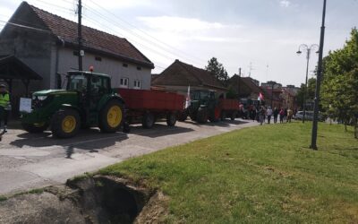Egyre közelednek Szabadkához a gyalogló egyetemisták, este nyolckor ünnepélyes fogadás a főtéren