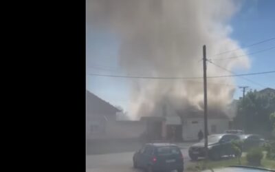 Kigyulladt egy családi ház Szabadkán (Videó)