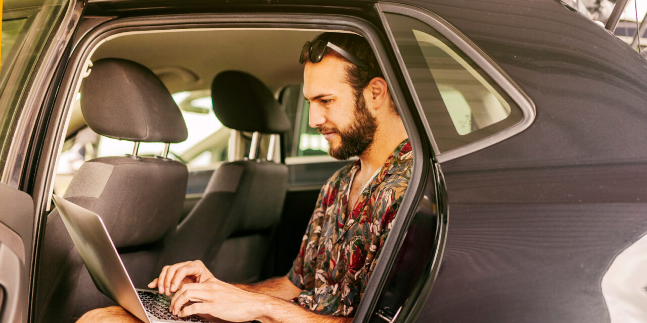 Mikor és milyen indokkal küldhető másik városba a munkavállaló?