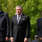 Robert Fico lesz Vučić díszvendége a haladók belgrádi nagygyűlésén