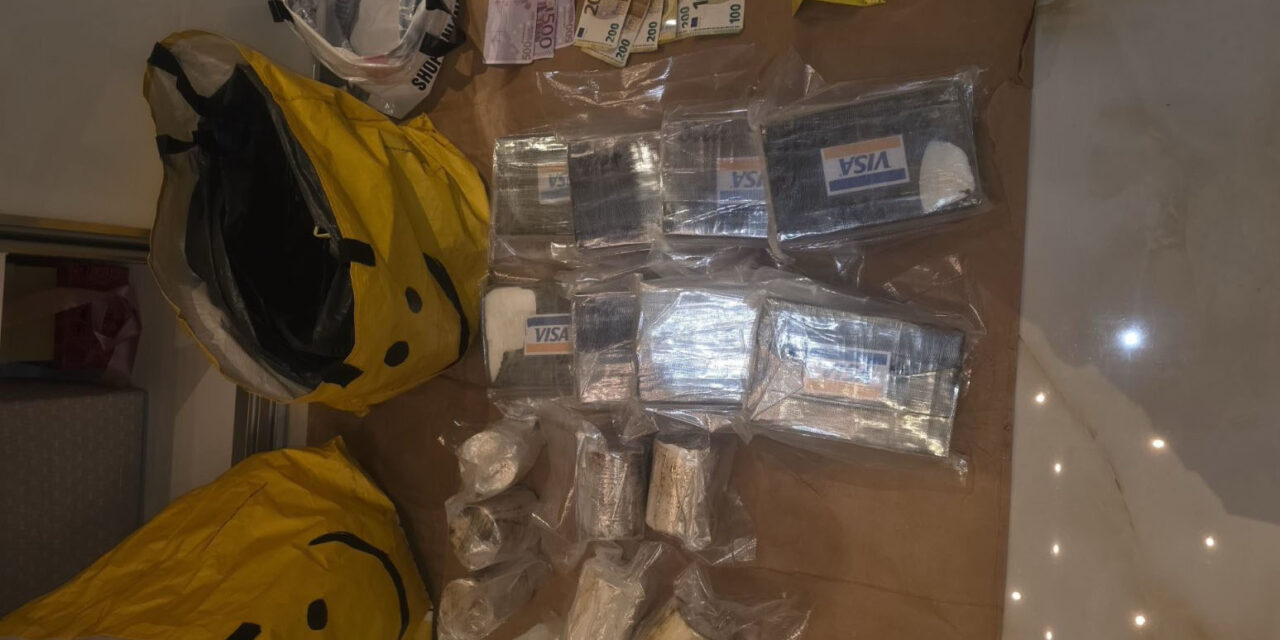 Tizenegy kiló kokaint foglaltak le a rendőrök (Fotó)