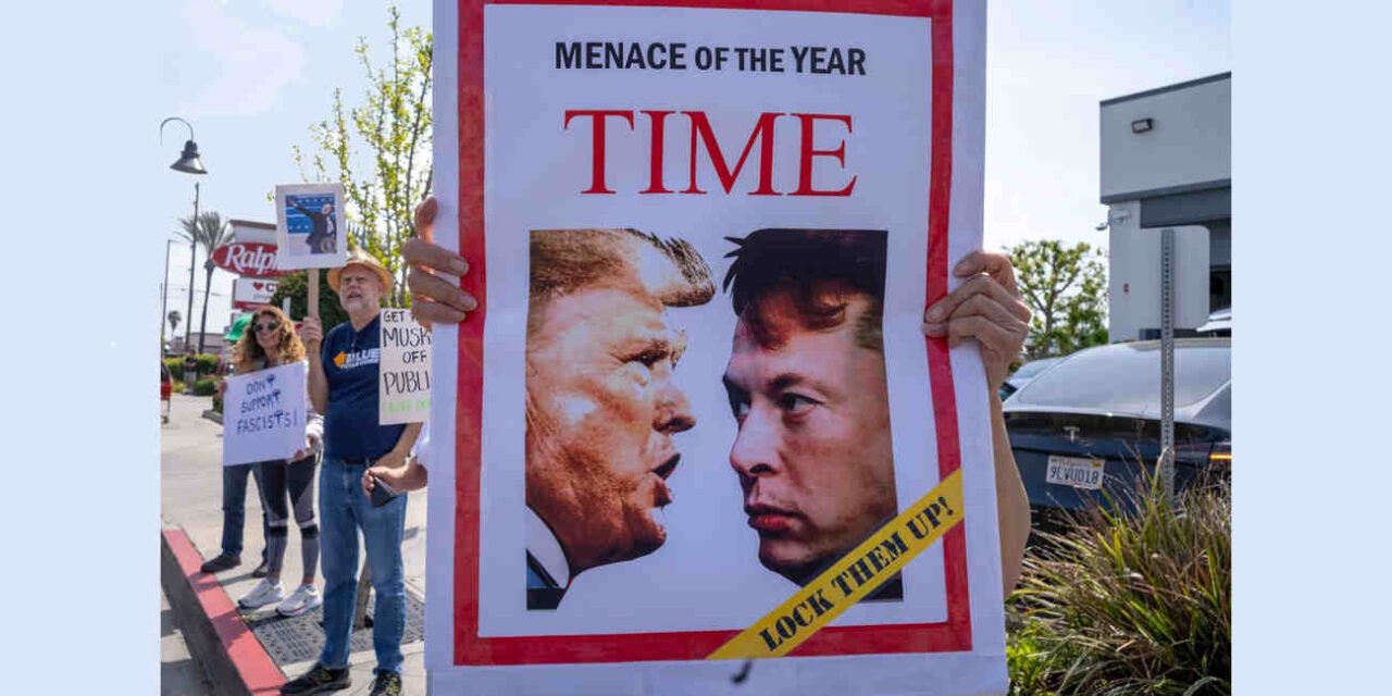 <span class="entry-title-primary">Kakasviadal Washingtonban</span> <span class="entry-subtitle">Musk kontra Trump vagy Godzilla kontra King Kong: Borítékolható volt az amerikai Király és a Vezér összeütközése</span>