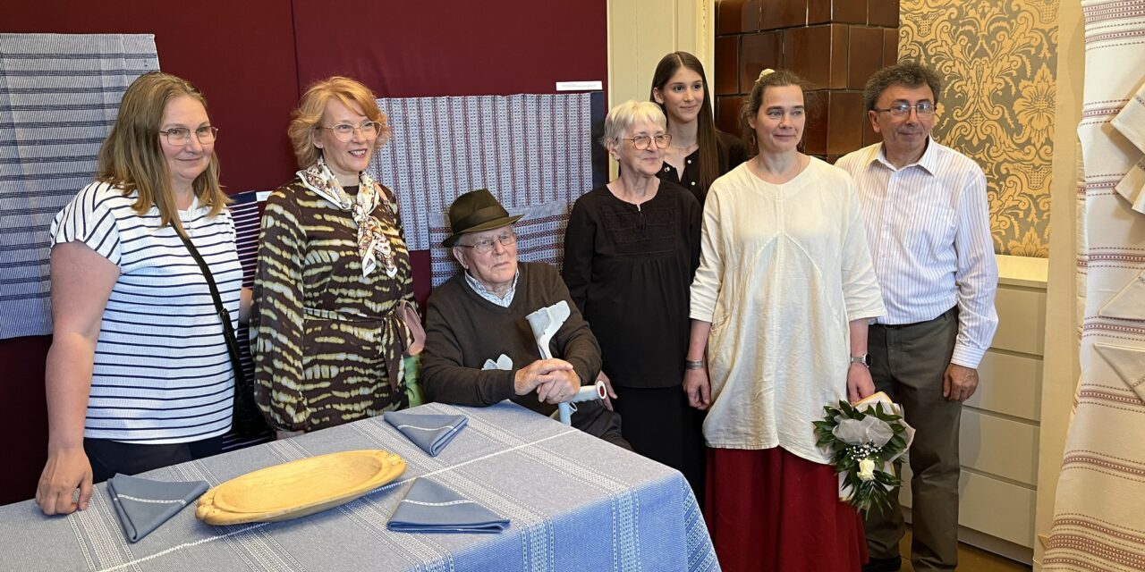 <span class="entry-title-primary">Gyűjtés, őrzés, továbbadás</span> <span class="entry-subtitle">30 éves a Vajdasági Magyar Folklórközpont</span>