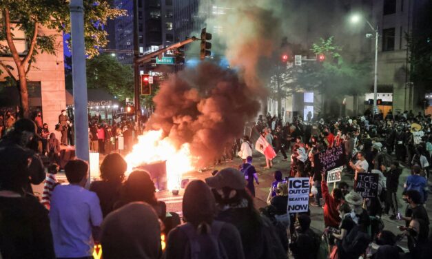 Nyugaton a helyzet változatlan: Továbbra is zajlanak az ICE-ellenes tüntetések Amerikában