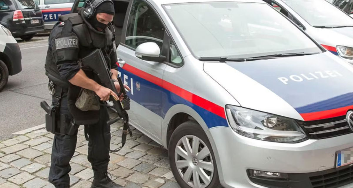 Lövöldözés egy grazi iskolában, nyolc halott