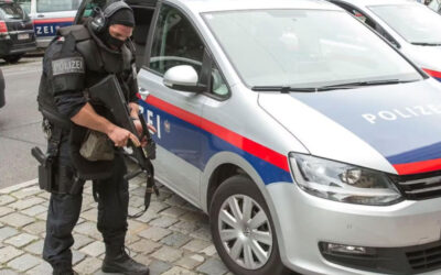 Lövöldözés egy grazi iskolában, nyolc halott