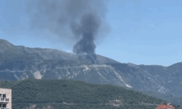 Tűz ütött ki Budva fölött