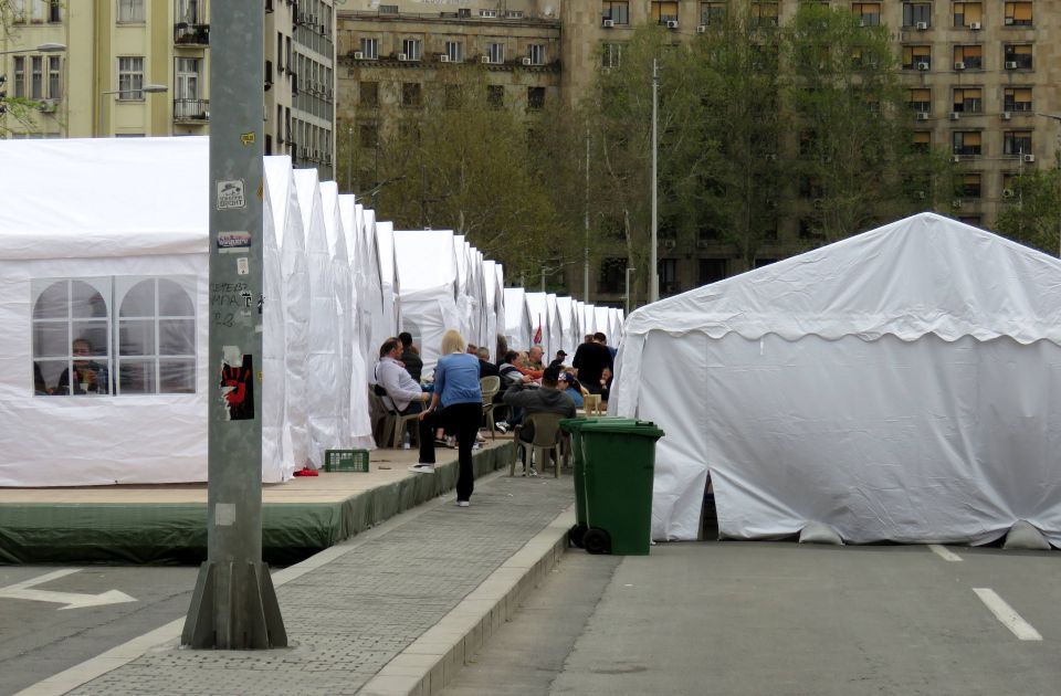 Elítélt gyilkos is őrzi Ćacilendet