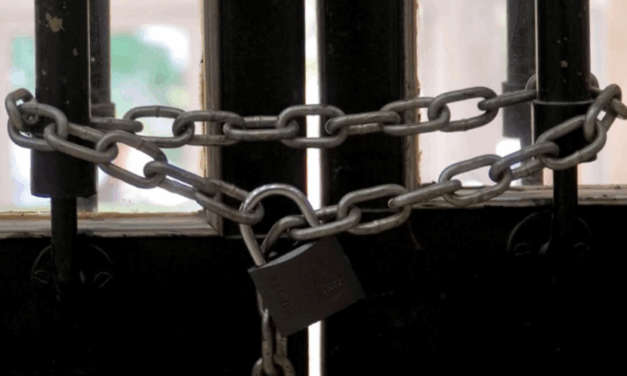 Blokád alá vették a dékáni hivatalt az orvostanhallgatók