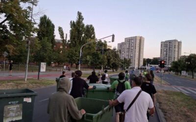 Egyetemisták: Reggel, kávé, blokádocska, egész Szerbia tudja