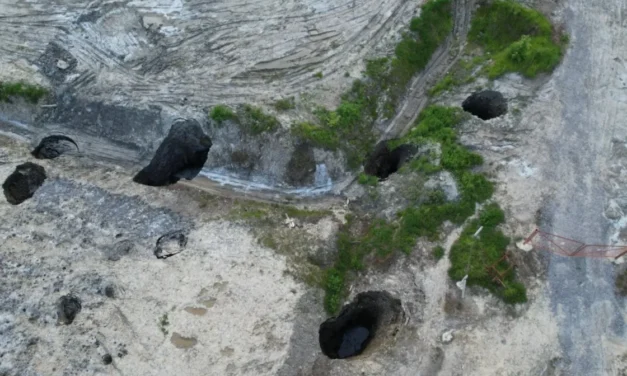 Nagyon durva beomlások látszanak a parajdi sóbányánál (Videó)