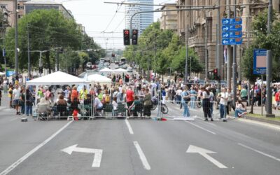 Tömegesebbek lennének a tüntetések, ha az egyetemisták és az ellenzék közös stratégiát készítenének