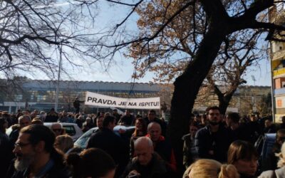EP képviselő: Vučić rezsimje professzorokat tartóztat le, miközben Vesić szabadlábon van
