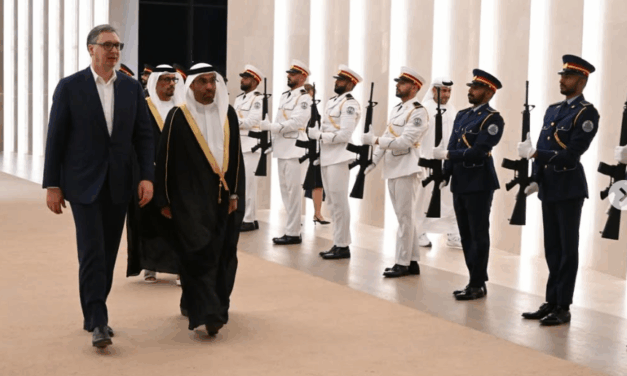 Aleksandar Vučić megérkezett Abu-Dzabiba