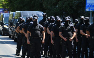 Belügyminiszter: A rendőrök nem érdemlik meg a sértegetést