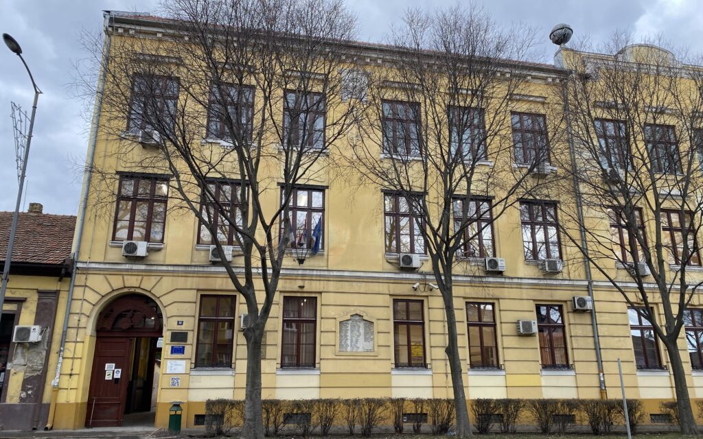 Az iskola alkalmazottainak a támogatása ellenére sem választották újra a szabadkai igazgatót