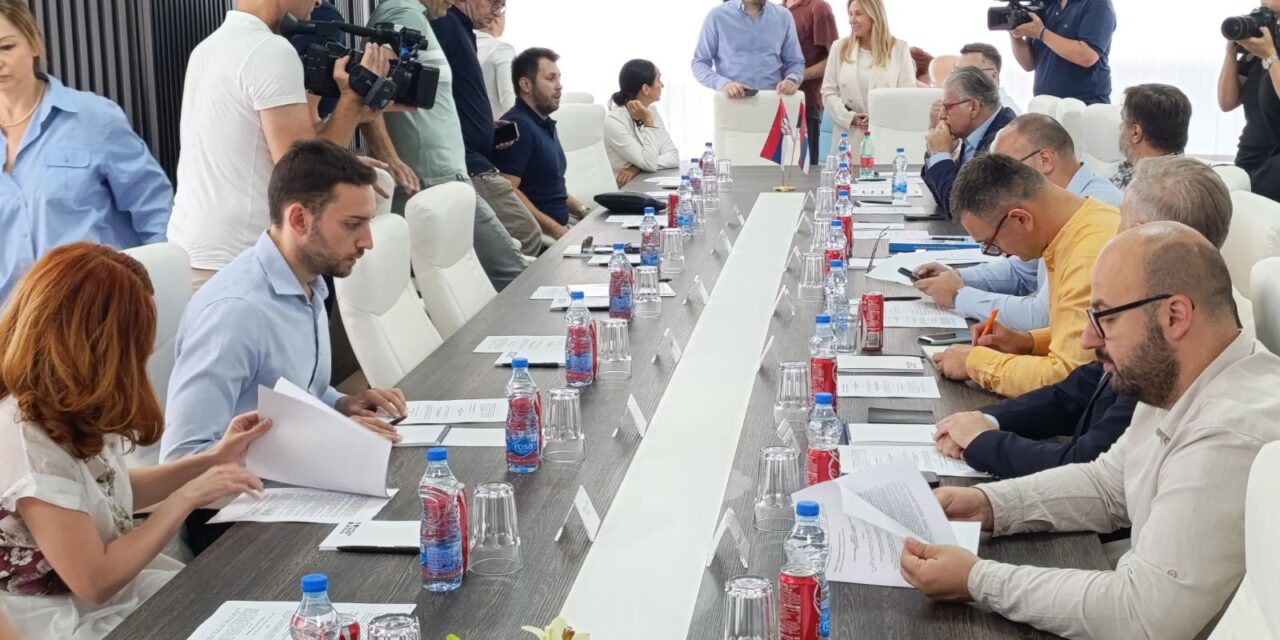 Első feladat: felül kell vizsgálni a választói névjegyzéket