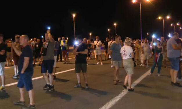 A csendőrség felszámolta az autópálya blokádját