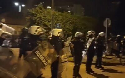 Csendőrök oszlatták fel a tüntetést Újvidéken