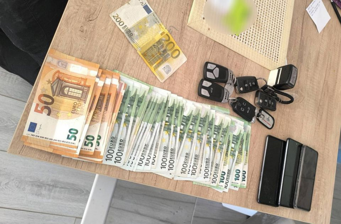 Embercsempész banda bukott le