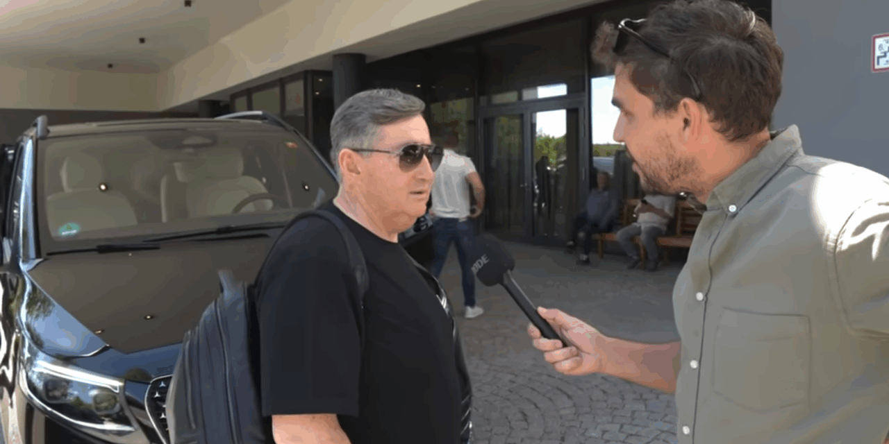 Kiderült, miért védették le Mészárosék a „gondolom, nem gyalog” mondatot