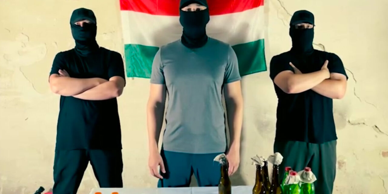 Kamumagyarok szólítják fel a toborzó irodák megtámadására a kárpátaljai magyarokat