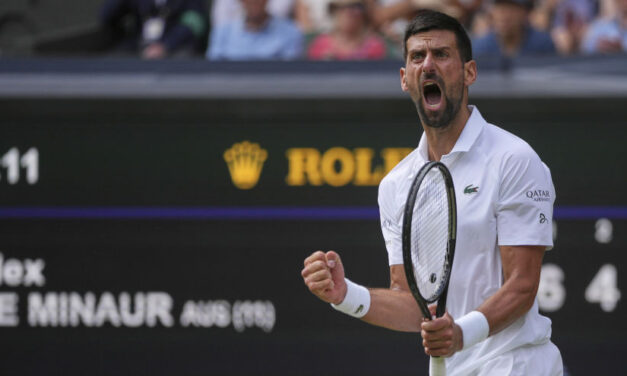 Đoković szetthátrányból fordított és már a nyolc között van