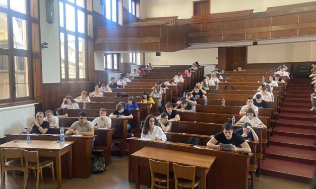 A karok többsége elfogadta a hátrányos ranglistát, ezzel sok hallgatónak okoztak kárt