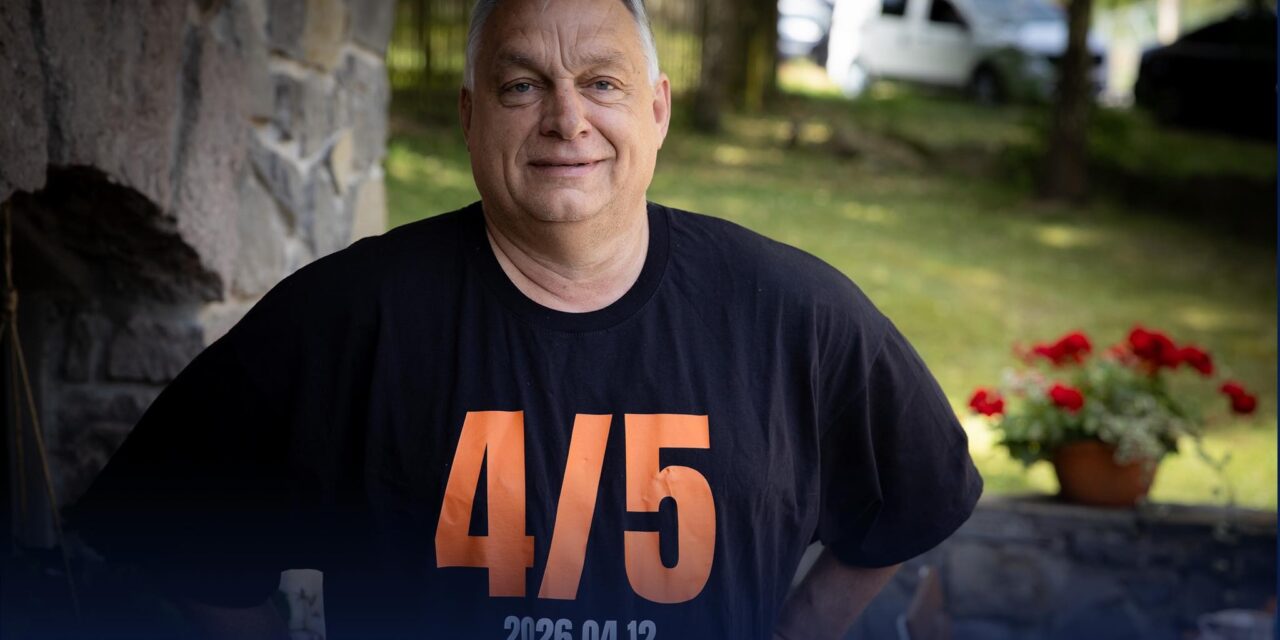 Pólóján üzent a miniszterelnök, hogy mikor lesz választás