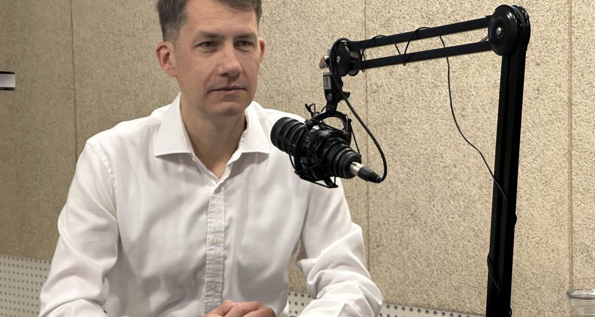 Pásztor: Szó sincs tömeges fogyásról, vagy arról hogy átíratják a gyerekeket Magyarországra