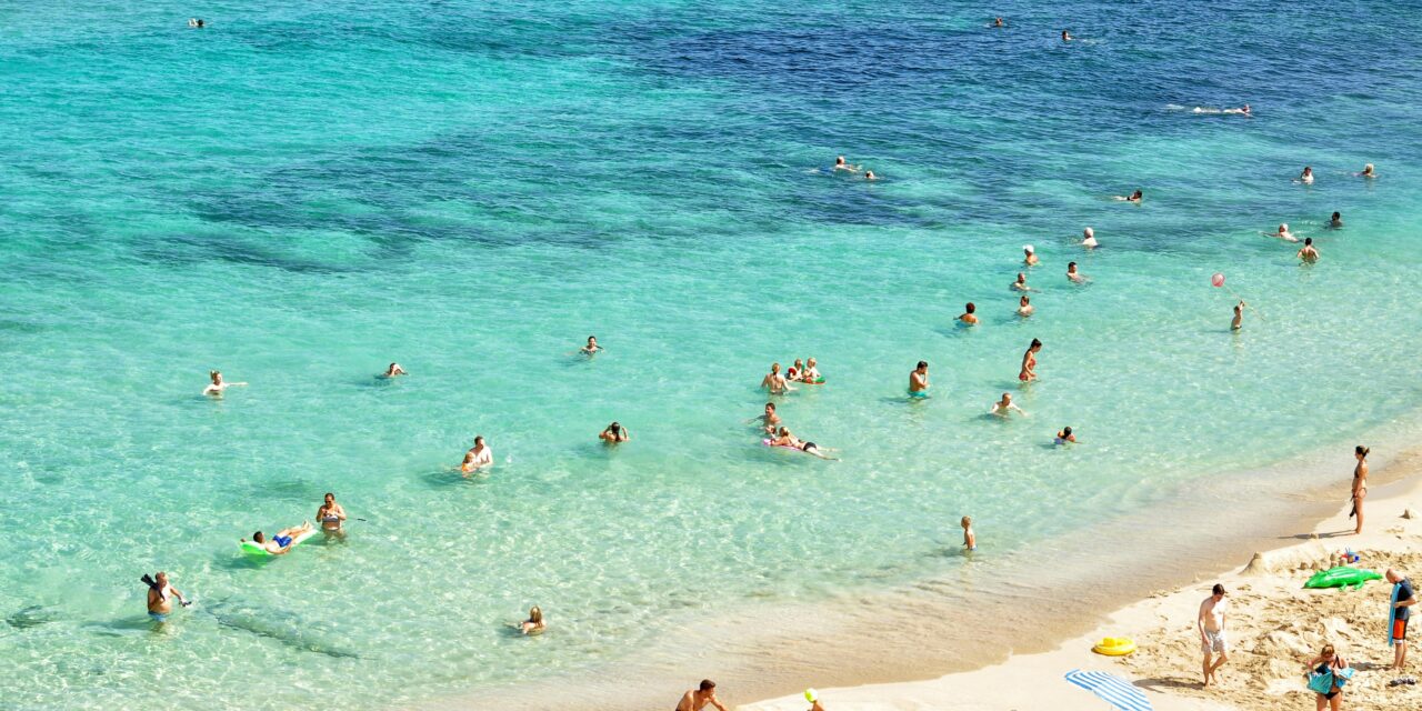 A sör olcsóbb a spanyol tengerparton, mint Montenegróban, vagy Horvátországban