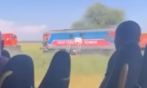 Kigyulladt egy román tehervonat