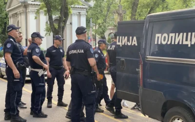 Rendőrök állítólagos sértegetése miatt ítéltek el egy szabadkai férfit