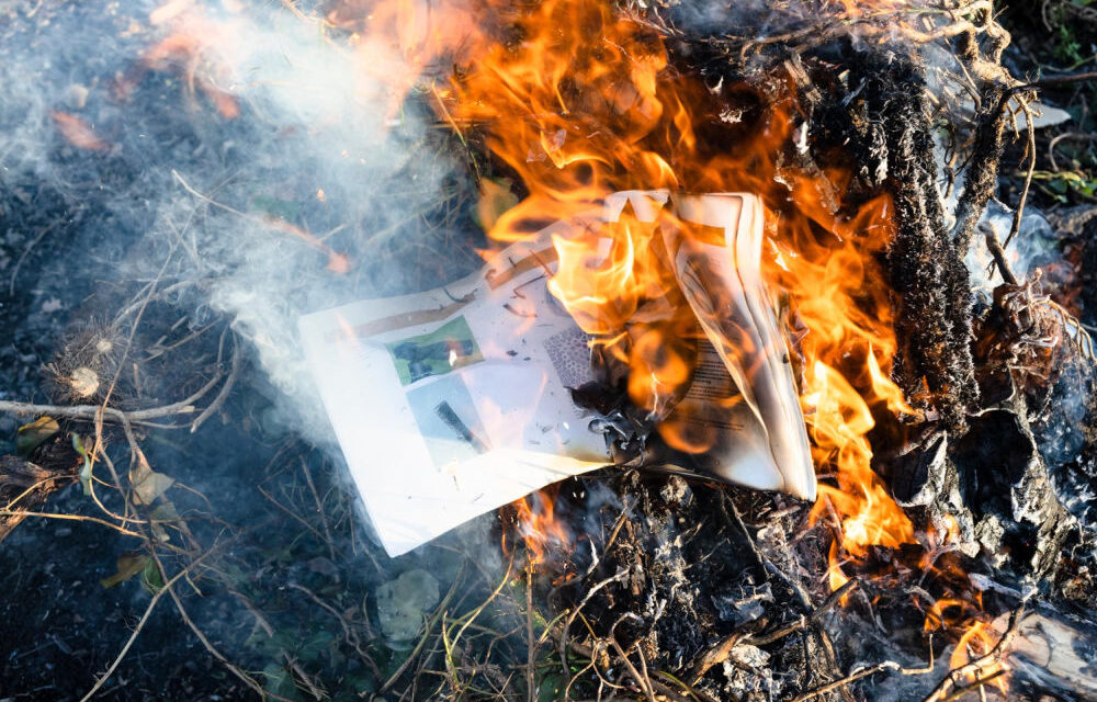 Nem lehet eloltani teljesen a tüzet a szeméttelepen