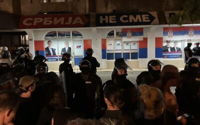 Incidens történt a kraljevói tüntetésen (videóval)