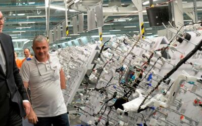 Bezár a Leoni, 1900-an maradnak munka nélkül