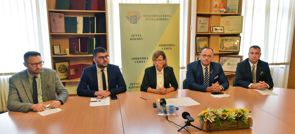 A zentai polgármester elégedett az erős és egységes önkormányzati csapat munkájával