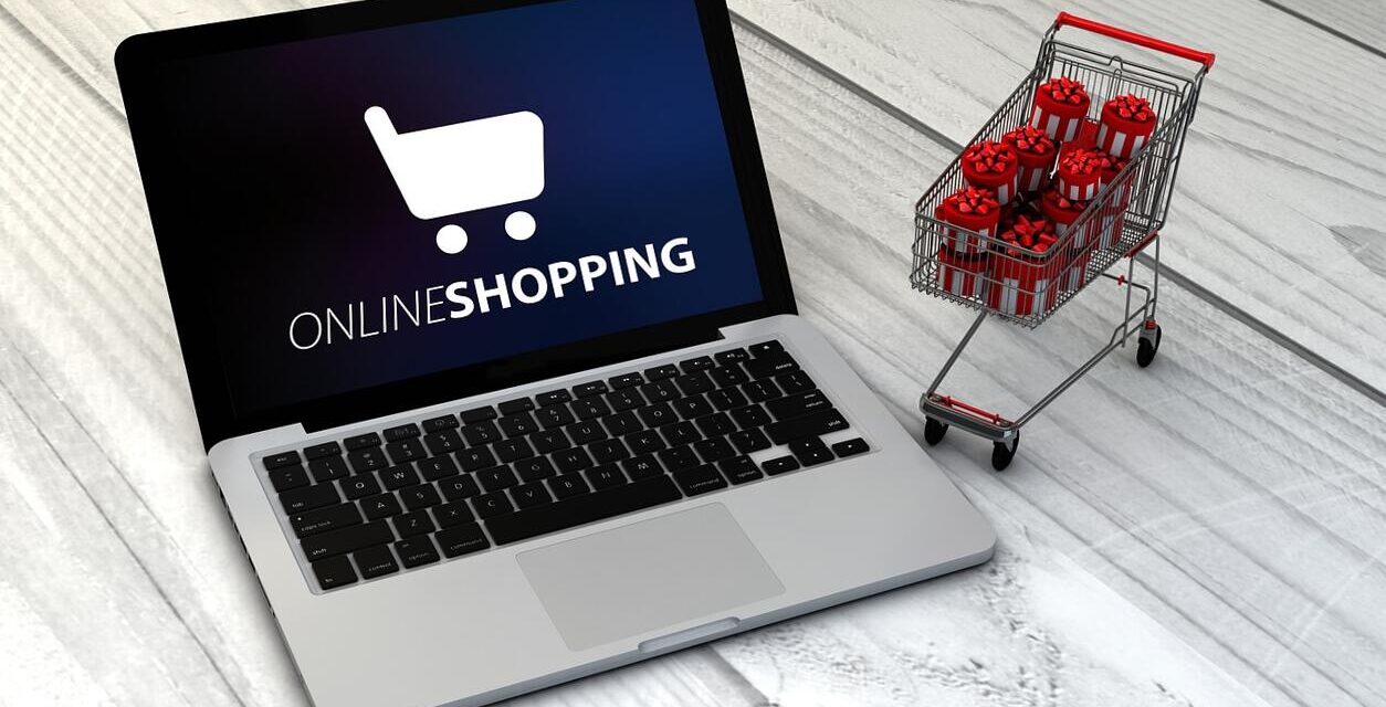 Biztonságos és hatékony felhasználókezelés webáruházakban